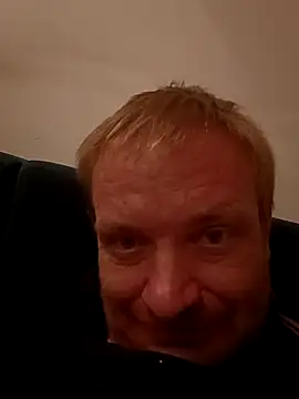 82liska online show from October 5, 10:03 pm