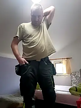 82liska online show from October 31, 1:36 pm