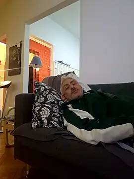 cuci45 online show from January 7, 6:57 pm