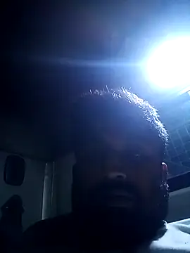Snapshot of Driver-naru chatting on October 26, 8:00 pm Driver-naru online show from October 26, 8:00 pm