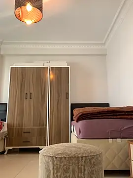 Snapshot of _Playboy_ chatting on October 30, 9:11 am Playboy online show from October 30, 9:11 am