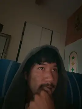 juniiorre online show from September 16, 5:47 pm