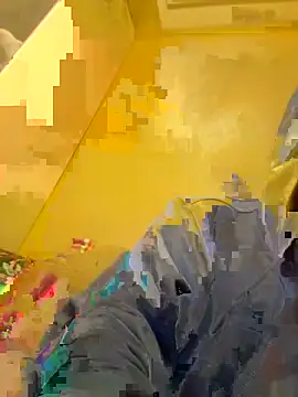 juniiorre online show from September 20, 7:47 pm