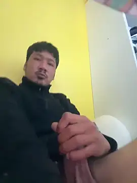 juniiorre online show from February 5, 9:49 am