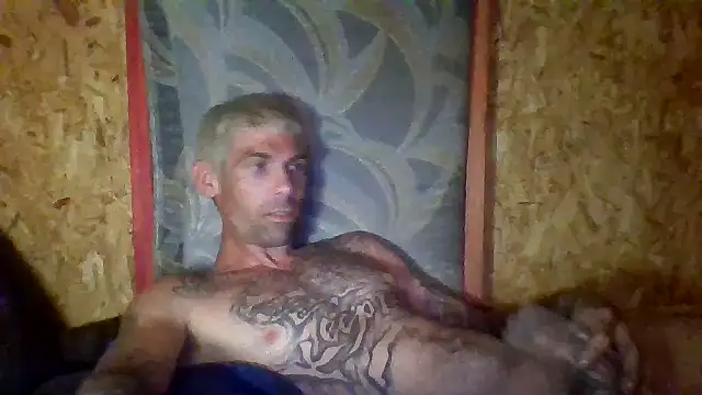 prettyboytatted69 online show from April 24, 4:26 am