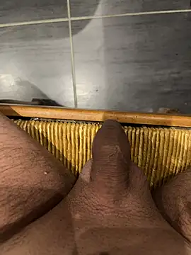 mattexhibe online show from March 14, 10:39 pm