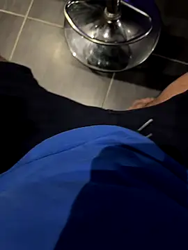 mattexhibe online show from December 18, 7:54 pm