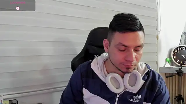 Rick Diesel  online show from March 3, 7:16 am