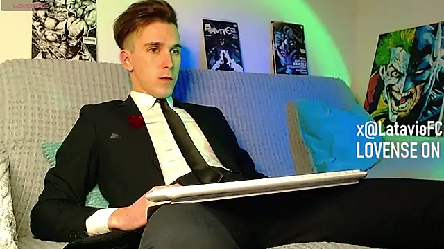 Midnighter  online show from April 1, 10:40 pm