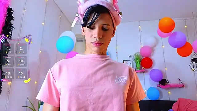 Ariel Femboy  online show from September 26, 3:59 am