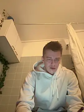 Toyjungee online show from October 5, 7:29 pm