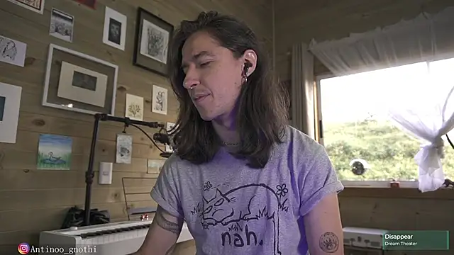 Snapshot of Antinoo_Gnothi chatting on March 6, 12:52 pm Antinoo Gnothi online show from March 6, 12:52 pm