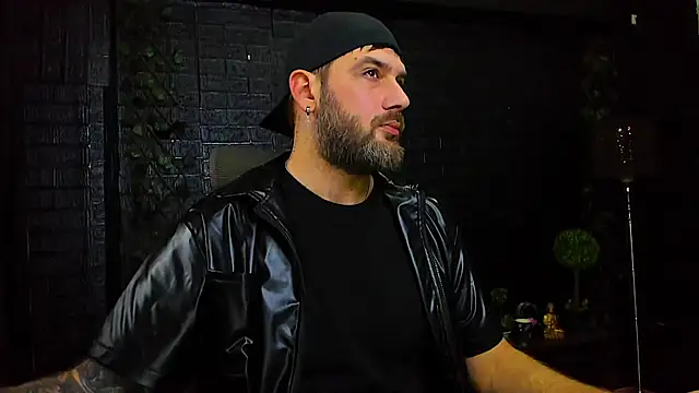 LexXHardy online show from November 20, 1:10 pm