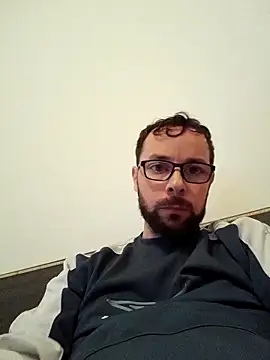 Nitrocm online show from October 30, 5:25 pm