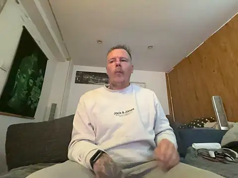 steveindahouse online show from October 19, 3:15 pm