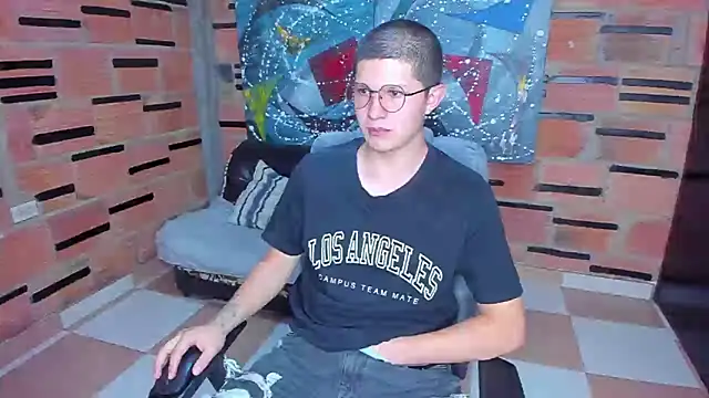 patrik 027 online show from February 19, 8:41 pm