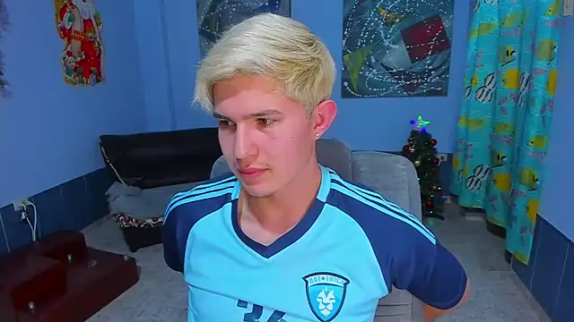 patrik 027 online show from December 17, 5:58 am