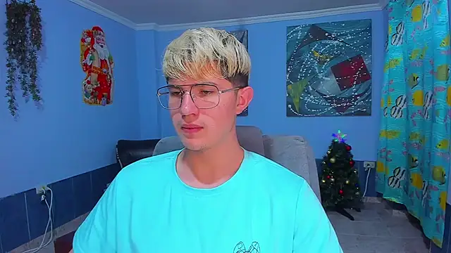 patrik 027 online show from December 1, 10:29 am