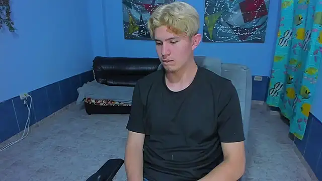 patrik 027 online show from October 3, 7:30 pm