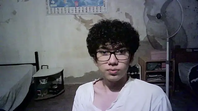 Emv2 online show from December 3, 2:12 am