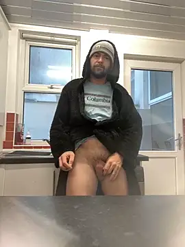 bigguy101 online show from February 22, 8:07 am