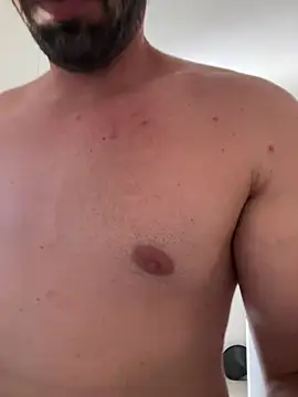 Ravixx online show from January 12, 4:00 pm