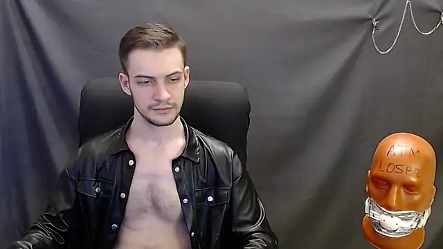 Snapshot of _Damien_thorn_ chatting on February 8, 2:36 am  Damien thorn  online show from February 8, 2:36 am