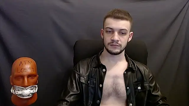 Snapshot of _Damien_thorn_ chatting on January 2, 2:22 am  Damien thorn  online show from January 2, 2:22 am