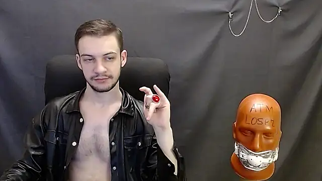 Snapshot of _Damien_thorn_ chatting on February 14, 3:33 am  Damien thorn  online show from February 14, 3:33 am