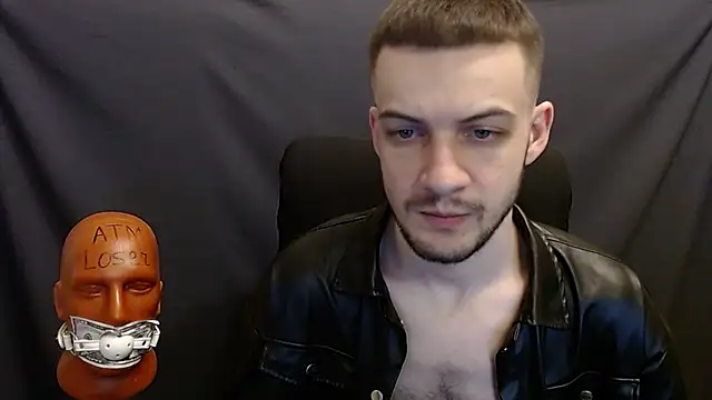 Snapshot of _Damien_thorn_ chatting on December 6, 4:49 pm  Damien thorn  online show from December 6, 4:49 pm