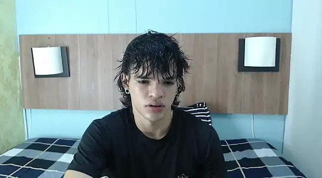 AlbertBernal69 online show from February 6, 2:11 am