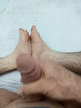 Hardapple01 online show from April 18, 5:53 am