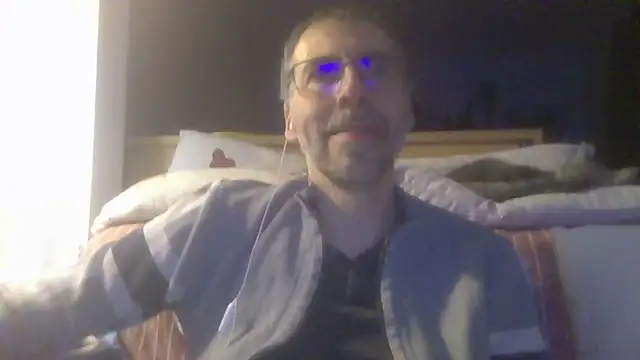 ptitcanard60600 online show from November 22, 10:20 pm