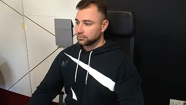 DuncanStone online show from November 15, 8:38 am