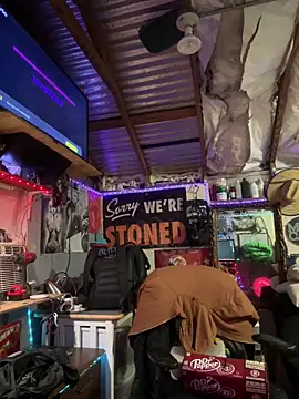 CloudDadddyyy420 online show from February 10, 10:30 pm