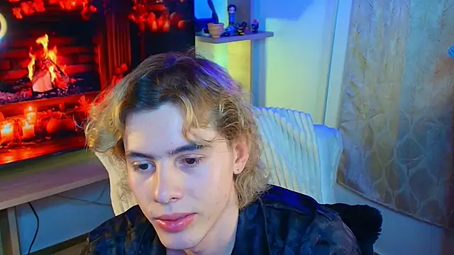 Snapshot of dimitri_tv chatting on October 6, 12:59 am dimitri tv online show from October 6, 12:59 am