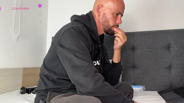 tim beard online show from April 11, 10:02 pm