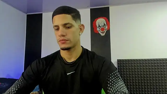 jhonnysnow17 online show from March 21, 5:43 am