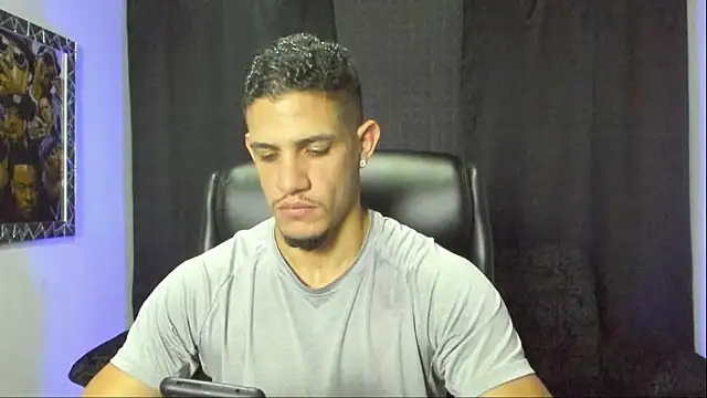 jhonnysnow17 online show from October 19, 10:57 pm