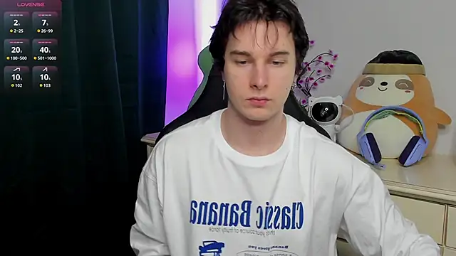 Vincent Strong online show from March 22, 11:59 am