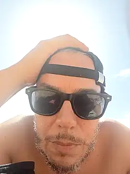 Snapshot of pigboybi chatting on September 20, 1:00 pm pigboybi online show from September 20, 1:00 pm