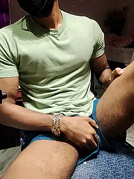 xxxhugedick0001 online show from October 28, 7:33 am