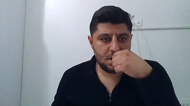 erkekkkadam online show from November 15, 4:09 pm