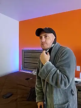 Hydro-Blastz online show from February 1, 9:08 pm