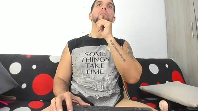 JULESLAKES online show from December 4, 12:06 am