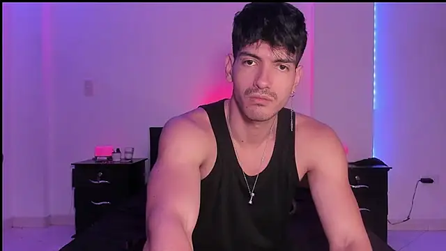 Snapshot of magnusifrit chatting on February 9, 9:06 pm magnusifrit online show from February 9, 9:06 pm