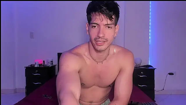 Snapshot of magnusifrit chatting on February 19, 9:03 pm magnusifrit online show from February 19, 9:03 pm