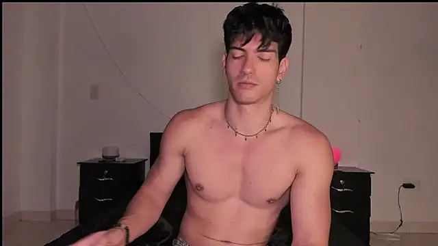 Snapshot of magnusifrit chatting on March 12, 9:13 pm magnusifrit online show from March 12, 9:13 pm