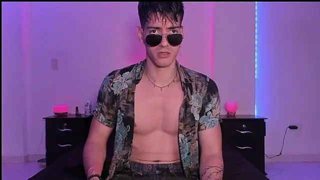 Snapshot of magnusifrit chatting on January 31, 9:05 pm magnusifrit online show from January 31, 9:05 pm