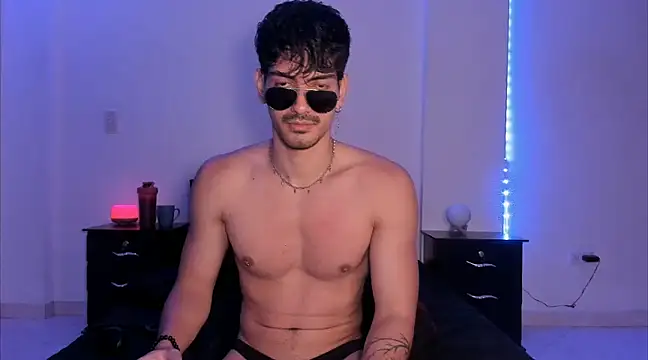 Snapshot of magnusifrit chatting on January 10, 9:10 pm magnusifrit online show from January 10, 9:10 pm